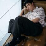 Edward Chen Instagram – 37度的北京和再度相遇的#BottegaVeneta

感謝BottegaVeneta 2023冬季系列北京時裝秀的邀請