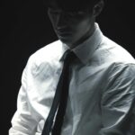 Edward Chen Instagram – ·
#陳昊森 首張個人專輯
首波單曲《 #孤傲 Aloof 》🪑
　
10/11 全球數位平台同步上架
　
📻 Hit FM聯播網首播
10/9 10AM、5PM、11PM
10/10 5AM、3PM、10PM
10/11 4AM、12PM、7PM
*以上時間均指時段並非準整點即播出
