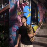 Edward Chen Instagram – 我不停在想..上次吃到麵包加花生醬跟韭菜水餃是什麼時候….

啊，原來是剛剛….
#我只是餓了再吵