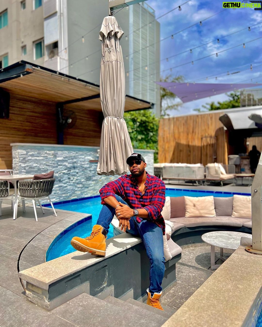Efa Iwara Instagram - Eyes on the prize… #TripleThreatEFA Lagos, Nigeria