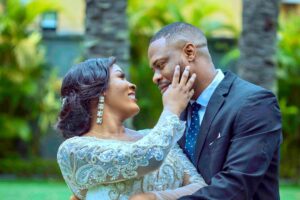 Efa Iwara Instagram - Marriage go fit me die!
Looking forward to Love & Seclusion!
I can assure you @topeolowoniyan and I were faking 🙄
#TripleThreatEFA