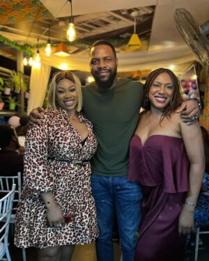 Efa Iwara Instagram - Sometimes just chill…..
Met some amazing people…..
#TripleThreatEFA