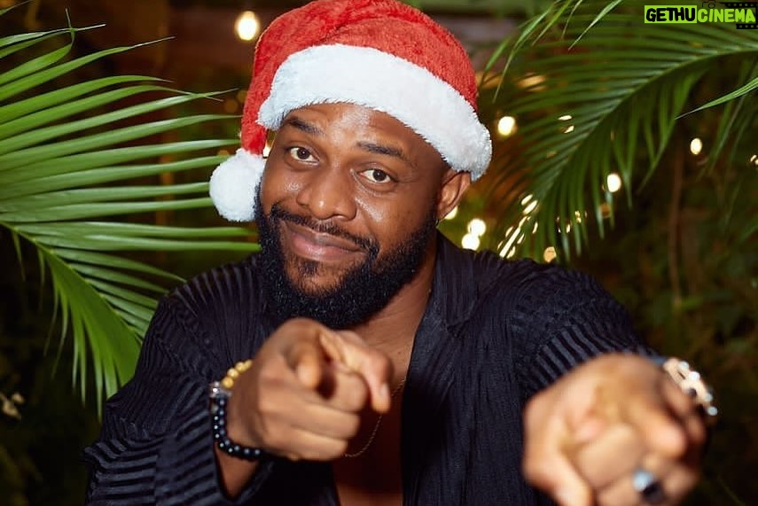 Efa Iwara Instagram - Merry Christmas from me and the lads! Have fun! Lagos, Nigeria