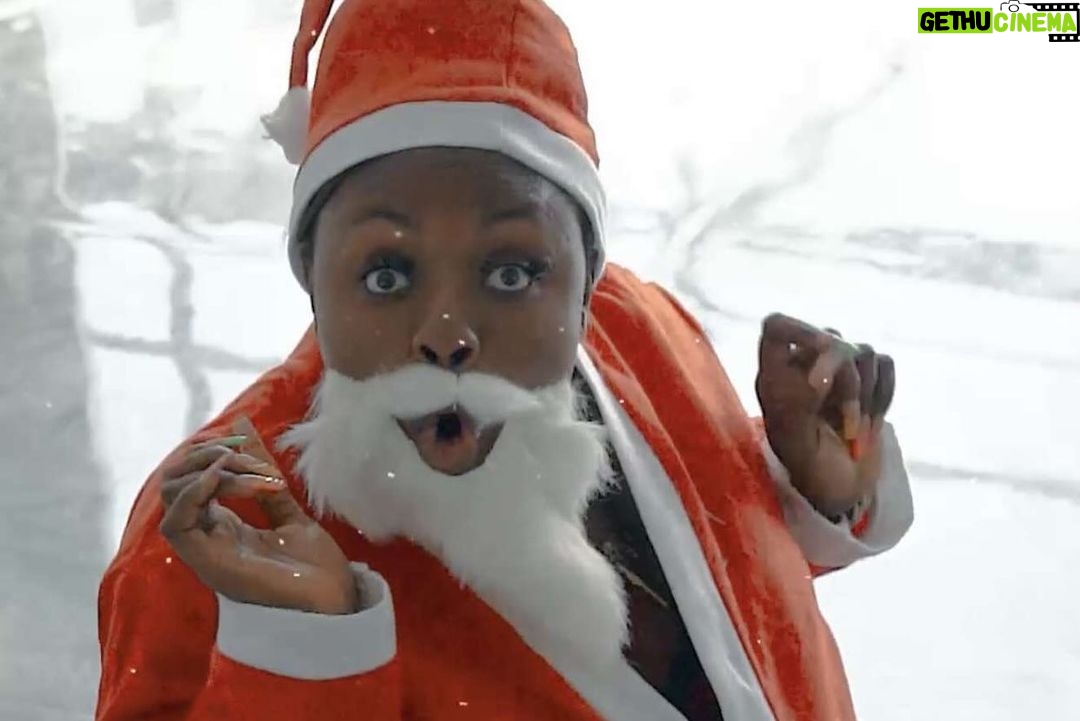Efa Iwara Instagram - Merry Christmas from me and the lads! Have fun! Lagos, Nigeria