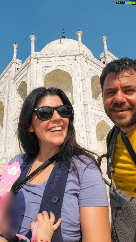 Eftyhis Bletsas Instagram - Αυτό το Σάββατο έχουμε το τρίτο μέρος του ταξιδιού στην Ινδία, όπου ολοκληρώνουμε την κλασική διαδρομή του χρυσού τριγώνου με την πόλη Άγκρα και το Ταζ Μαχάλ! #happytraveller #india Η συνέχεια του ταξιδιού στην Αλβανία που ρωτάτε πολλοι θα παίξει το άλλο Σάββατο! Καλό απόγευμα!