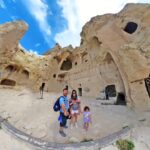 Eftyhis Bletsas Instagram - Αυτό το Σάββατο έχουμε #happytraveller #Cappadocia μέρος 2 με το εμβληματικό ανοιχτό μουσείο του Γκόρεμε με τα ιστορικές Καππαδόκικες εκκλησίες μέσα στις σπηλιές. Goreme Open Air Museum, Cappadocia