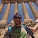 Eftyhis Bletsas Instagram - Λίβανος! Χώρα νούμερο 99 για το #HappyTraveller. Αυτή είναι η αρχαία πόλη Baalbek ή αλλιώς πόλη του ήλιου, κοινώς... Ηλιούπολις! Βρίσκεται στην κοιλάδα Beqaa στον Ανατολικό Λίβανο. Ο ναός του Δία αριστερά που έχουν μείνει όρθιες μόνο 6 κολώνες ήταν μεγαλύτερος από τον Παρθενώνα. Quiz: Ποια άραγε θα είναι η χώρα 100 για την εκπομπή μας;
