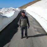 Eftyhis Bletsas Instagram - Πού είναι αυτό το μέρος με χιόνια τέλη Μάϊου και χαμηλότερο γεωγραφικό πλάτος από Κρήτη (=νοτιότερα); Σε περίπτωση που μπερδευτήκατε με τα stories έχουμε 2 χώρες σε αυτό το ταξίδι που παρεμπιπτόντως είναι η χώρες 99 και 100 για το #happytraveller!