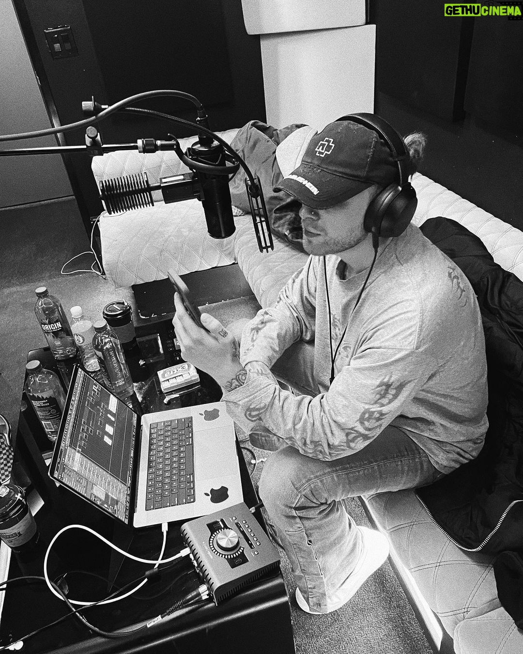 Egor Bulatkin Instagram - random.jpg Los Angeles, California
