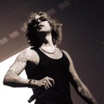 Egor Bulatkin Instagram - уже через 3 дня произойдёт легендарное событие, которое мы с вами ждали целых 3 года! 21го сентября: 16к моих родничков будет кайфовать от нашего с @alexey_k_golubev ШОУ «58» в Мегаспорте🔥, а дальше мы 30-го в СПб в Ледовом. Чтобы вы понимали в Мск у нас давным давно SOLD OUT и последние дни нам предлагают по 1кк за билет, чтобы просто попасть ;))) Я хотел перенести на площадку побольше, но больше нашей из крытых - увы нет… в связи с этим в 23 году я сделаю сольник на 30-60к человек🥵(стадион выберем) я вижу, что НАС за последние года стало ОЧЕНЬ МНОГО! ЛЕТС ФАКИНГОООУ P.s. Те кто не могут попасть на эти 2 концерта - не переживайте. Я обязательно сделаю еще концерты и приеду в ваш город, где мы качнём) Концерты