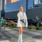 Ekaterina Adushkina Instagram - Снова в школу?)🎓 и снова в какой то жопе