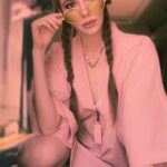 Elçin Sangu Instagram -