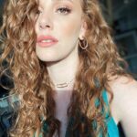 Elçin Sangu Instagram -