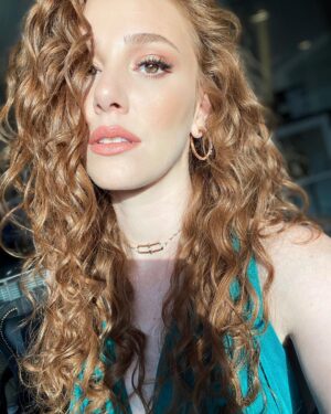 Elçin Sangu Instagram - 