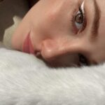 Elçin Sangu Instagram -