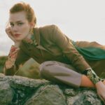 Elçin Sangu Instagram - #marieclaire Eylül sayısı...Keyifli okumalar☺️ @marieclairetr @handetokmak Röportaj: @gozdeeyibilir Fotoğraflar: @koraybirand Moda Editörü: @tugceulkumen Saç: @aliyilanci Makyaj: @samaraji @gayesokmenajans @zerrinersu @songulgoksel @ipekbocug
