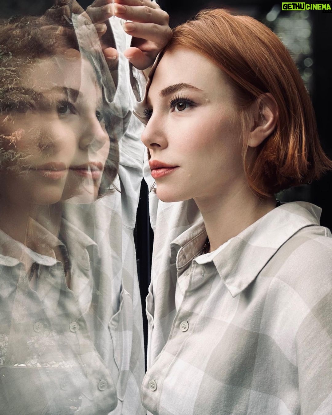 Elçin Sangu Instagram - Gündüzümüzü geceye döndürdün be yağmur isimli çalışma