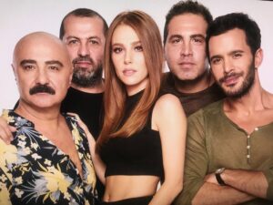 Elçin Sangu Instagram - Crew👊🏼