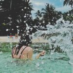 Elçin Sangu Instagram - Bir özlem sardı mı sanki ? (Devrikcümleseverim) @handeliyiz @egurbey @rutkayozis