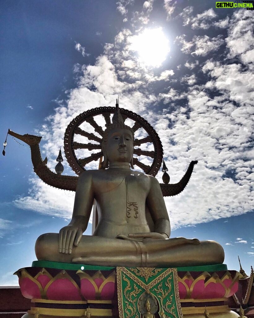 Elçin Sangu Instagram - Big Buddha