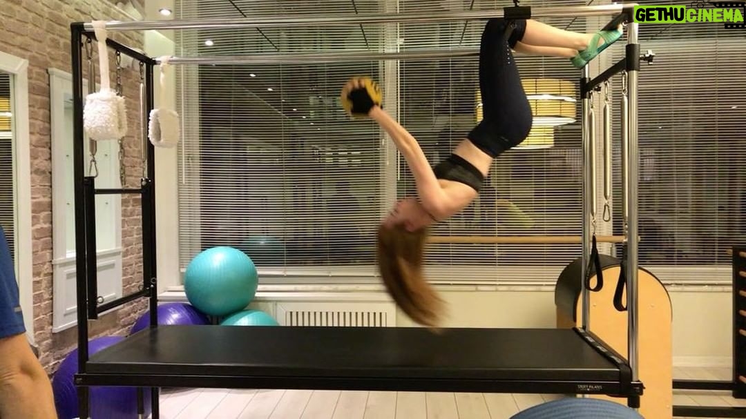 Elçin Sangu Instagram - @c.dmn 'nın yaparsın sen aslansın sen adlı çalışması🙊
