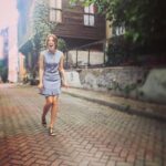 Elçin Sangu Instagram -