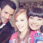 Elçin Sangu Instagram - Birgün yine sebepsiz yere mutluyduk😎✌🏼️bizde böyle👹