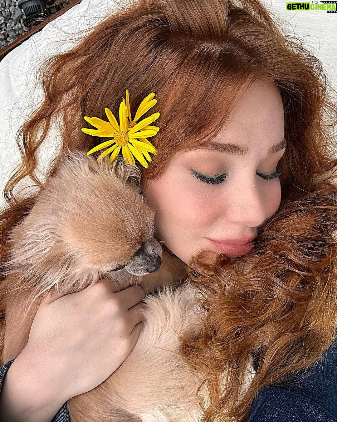 Elçin Sangu Instagram - Sezona giriş yapılmıştır🌼