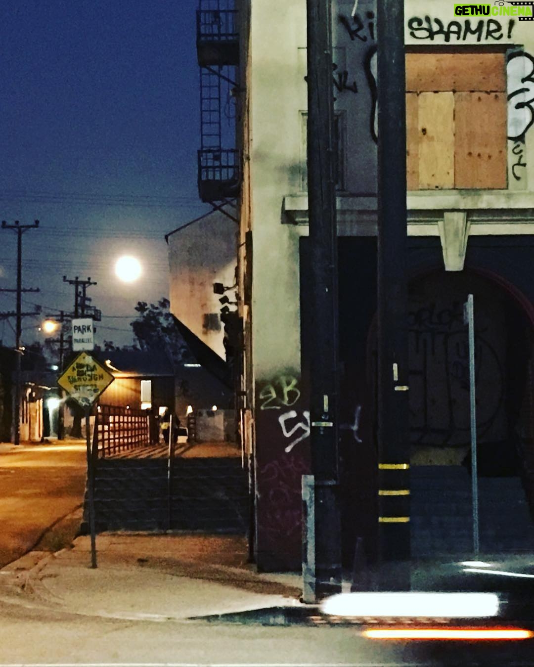 Elden Henson Instagram - 🤘💀 Downtown Los Angeles