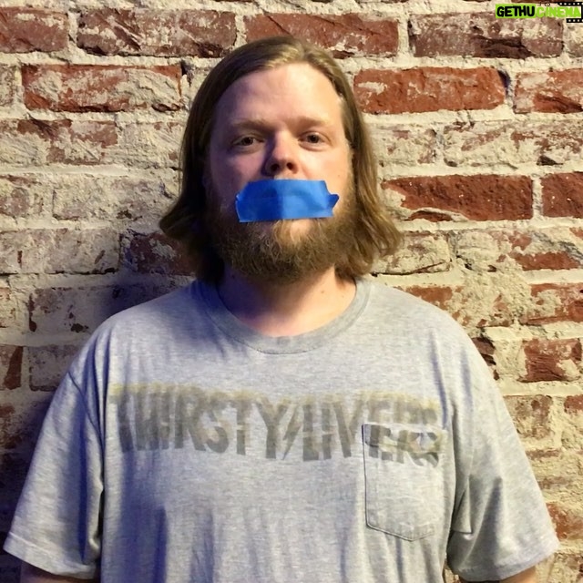 Elden Henson Instagram - Break the silence against bullying!! @martinstarr @smittybacall #BunbleBTSChallenge #We_Are_SBNN #bumble Los Angeles, California