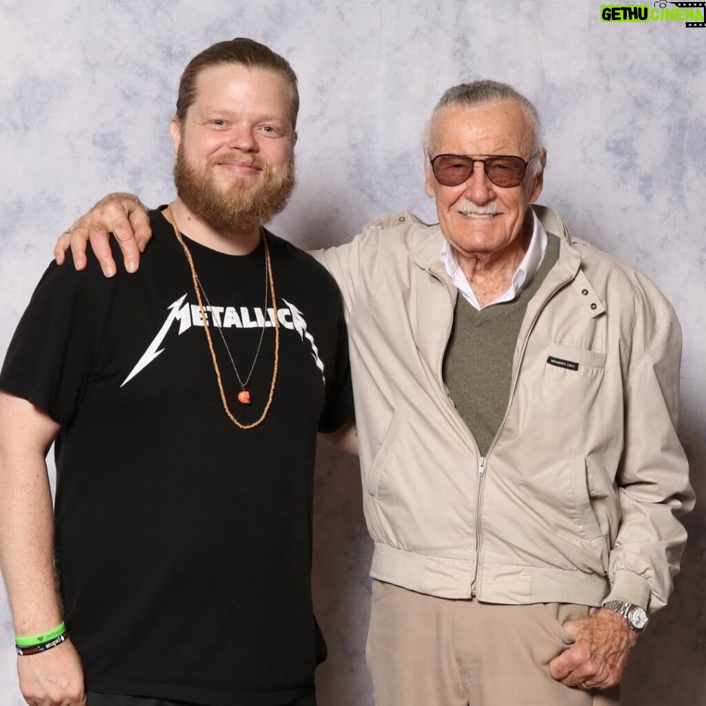Elden Henson Instagram - It was an honor to meet the man the myth the legend #stanlee #marvel