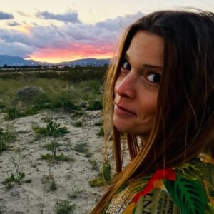 Elden Henson Instagram - DesertX and my babe. Thanks for the recommendation @roachsk8 Thanks for being down @ferrarinyca