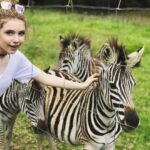 Eleanor Worthington-Cox Instagram - What an amazing day!! Thank you so much to @cornellskopfarm for having us, and of course to @flavahoove who's the best photographer ever 💁🏼❣️ 🦁 Cornellskop Animal Encounters