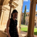 Elena Rivera Instagram – Días de desconexión 🖤
.
.
.
@sandroparis 🫶🏻