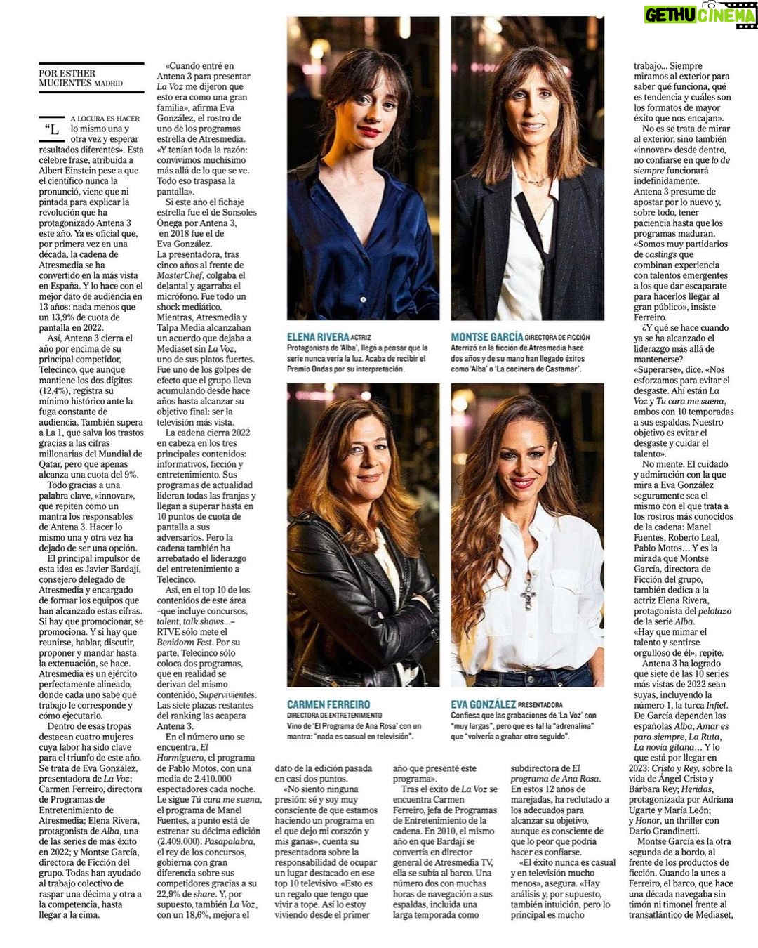 Elena Rivera Instagram - Me siento halagada de poder compartir reportaje con estas tres mujeres de tanto talento y de tanto éxito!! (@evagonzalezoficial, #MontseGarcia y #CarmenFerreiro). Es muy importante que televisiones y plataformas sigan apostando por las producciones españolas. Es nuestra CULTURA. Gracias a @papel_em por este bonito reportaje, a @elmundomomentvs por escribirlo y a @angelnavarretec por captarlo con su cámara 🖤