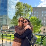 Elena Rivera Instagram – Ya de vuelta después de un par de días de relax y desconexión en Bilbao.
En buena (y cómplice 😏) compañía y con los inmejorables cuidados y atenciones de @henaowellnessclinic 
Qué más se le puede pedir a un inicio de semana?🥰🥰🥰

Gracias @bellezaenvena y @aitor20ocio ♥️