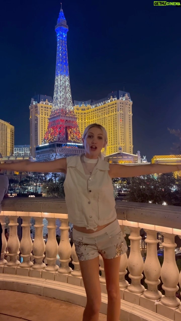 Eleonora Albrecht Instagram - “Je danse” a Las Vegas 🇺🇸 #jedanse #oara #lasvegas #usa #dance #trip #summer2023 #summerhits #musicrelease #newmusic #music #spotify #musician #musicproducer #newrelease #songwriter #newmusicalert #musicvideo #indiemusic #applemusic #singer #newmusicrelease #newmusicfriday #artist #release #dancemusic #singlerelease #newsingle #recordingartist #newsong Bellagio Hotel And Casino, Las Vegas, Nevada, Usa
