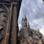 Eleonora Albrecht Instagram - Direttamente da Hogwarts 😎🥰 solo per very appassionati di Harry Potter !!!! #harrypotter #universalstudios #orlandoflorida #travelusa #usa #statiuniti #viaggiare #viaggio #parcodivertimenti #florida Universal Orlando Resort