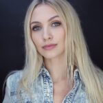 Eleonora Albrecht Instagram - New headshots 📸 @ben_fino 🥰 #loveyourself #business #quoteoftheday #positivity #fitfam #motivational #sport #photooftheday #photography #healthylifestyle #healthy #quote #gymlife #yourself #instadaily #art #acting #headshot #selfcare #fashion #smile #headshot #portrait #beautiful #blonde #nature #actress #strong #picoftheday #actingheadshot