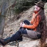 Eliška Štefanicová Instagram - #christmasrelax ✨ #bohemialov#franchifeelsright#kahleshunting#kahlesoptics#feelsright#hunt#hunting#huntingwomen#huntinggirl#outdoor#outdoorwomen#outdoorgirl#girlwhohunt#girlshunttoo#girlpower#hunter#hunters#huntress#czechhunter#huntinglife#huntingphoto#huntingseason#lovehunting#gamemanagement#myslivost#chasse#winter#sauenhammer#wintervibes