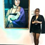 Eliška Štefanicová Instagram - Křest kalendáře firmy @sellier_bellot_official na rok 2024 🍾 V hlavních rolích jsou zaměstnanci firmy, ztvárněni dle námětů světoznámých výtvarných děl 🎨 Bylo mi ctí stát se Dámou s hranostajem od slavného Leonarda da Vinciho ❤️ A opět děkuji úžasné @makeup_kutnahora za dokonalou vizáž 🥰🥰 #sellier#sellierbellot#sellierbellotfamily#2024#calendar#year#newyear#art#umeni#leonardodavinci#damashranostajem#artgallery#artlover#model#modellife#photography#photooftheday#photo#portraitphotography#photographers#photographie#famous#czech#czechrepublic#czechgirl#czechgirls#czechgirl🇨🇿#brunette#dress Hauch Gallery