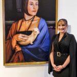 Eliška Štefanicová Instagram - Křest kalendáře firmy @sellier_bellot_official na rok 2024 🍾 V hlavních rolích jsou zaměstnanci firmy, ztvárněni dle námětů světoznámých výtvarných děl 🎨 Bylo mi ctí stát se Dámou s hranostajem od slavného Leonarda da Vinciho ❤️ A opět děkuji úžasné @makeup_kutnahora za dokonalou vizáž 🥰🥰 #sellier#sellierbellot#sellierbellotfamily#2024#calendar#year#newyear#art#umeni#leonardodavinci#damashranostajem#artgallery#artlover#model#modellife#photography#photooftheday#photo#portraitphotography#photographers#photographie#famous#czech#czechrepublic#czechgirl#czechgirls#czechgirl🇨🇿#brunette#dress Hauch Gallery