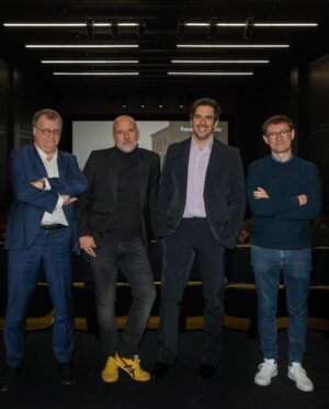 Eli Roth Instagram - Grazie @fondazioneprada @nocturnocinema per una spettacolare serata all'insegna del cinema e della moda. Thank you for an unforgettable night of art, fashion and cinema at the Prada Foundation. We screened @thanksgivingmovie on a double bill with #Pieces to a packed house with a fantastic talk in between the films. A perfect grand finale to the press tour. Thank you to  Manlio Gomarasca, Paolo Moretti, Jean-François Rauger and everyone at the Prada Foundation for making my Director/Suoermodel dreams come true. 📸 @patchtoomeyneri
