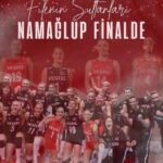 Elif Şafak Instagram – They are champions!! Turkey’s women’s volleyball team achieving fantastic results against all odds—and deeply rooted patriarchal barriers—they are smashing glass ceilings and walls!! And the wonderful and peerless lionesses @lionesses in the UK and Spain’s fabulous women’s national football team standing firm in solidarity and sisterhood in the face of sexism and machismo… Massive respect to ALL women in all sports, changing the narrative, inspiring little girls everywhere. You are amazing!!! #lionesses #womeninsports #globalsisterhood #sisterhoodispowerful #sisterhoodisglobal 📚📚📚 Harikasınız @fileninsultanlarivb @ebrarkarakurt18 @handebaladin Her türlü engele ve yobazlığa rağmen harikalar yaratan #fileninsultanları İngiltere’de #lionesses İspanya’da ataerkilliğe en güzel cevabı dayanışmayla veren kadın futbol takımı… Sporcu kadınların sahada ve saha dışında verdikleri muhteşem mücadeleyi yürekten alkışlıyorum, sevgiyle takdirle #sporcukadınlar #melissavargas #fileninsultanları #fileninsultanlari