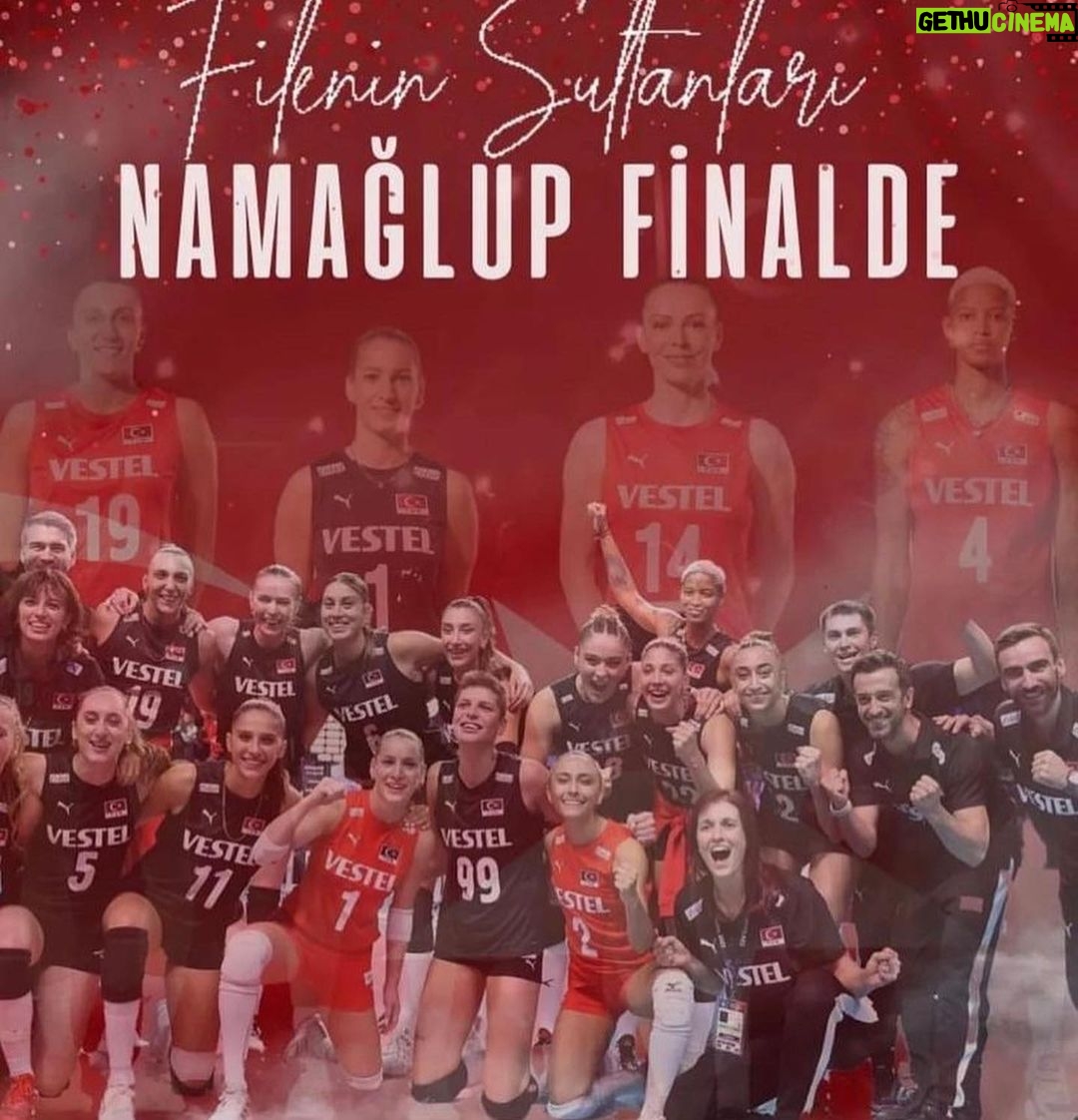 Elif Şafak Instagram - They are champions!! Turkey’s women’s volleyball team achieving fantastic results against all odds—and deeply rooted patriarchal barriers—they are smashing glass ceilings and walls!! And the wonderful and peerless lionesses @lionesses in the UK and Spain’s fabulous women’s national football team standing firm in solidarity and sisterhood in the face of sexism and machismo… Massive respect to ALL women in all sports, changing the narrative, inspiring little girls everywhere. You are amazing!!! #lionesses #womeninsports #globalsisterhood #sisterhoodispowerful #sisterhoodisglobal 📚📚📚 Harikasınız @fileninsultanlarivb @ebrarkarakurt18 @handebaladin Her türlü engele ve yobazlığa rağmen harikalar yaratan #fileninsultanları İngiltere’de #lionesses İspanya’da ataerkilliğe en güzel cevabı dayanışmayla veren kadın futbol takımı… Sporcu kadınların sahada ve saha dışında verdikleri muhteşem mücadeleyi yürekten alkışlıyorum, sevgiyle takdirle #sporcukadınlar #melissavargas #fileninsultanları #fileninsultanlari