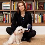 Elif Şafak Instagram – Books and dogs…. Love them both. In The Guardian, “Sathnam Sanghera, Elif Shafak, Sarah Waters and more make their reading resolutions for 2024” I am preparing an eclectic reading list guided by the flow of rivers. This year I have been working on my new novel There Are Rivers in the Sky. Writing about rivers and floods, immersing myself in the mysteries of water, made me appreciate how connected we all are across borders. @guardian #writersandpoets #writersworld #booksarelove #readingrecommendations #elifshafak #theislandofmissingtrees #10minutes38secondsinthisstrangeworld #thebastardofistanbul #thefortyrulesoflove #guardianbooks #bookloversunite #fictionkin (photo thanks to @jooneywoodward )📚📚📚 The Guardian gazetesinde #kitaptavsiyeleri #okumaköşesi #yazarlar #yazarlarvekitaplar #edebiyataşkı #okumakiptiladır