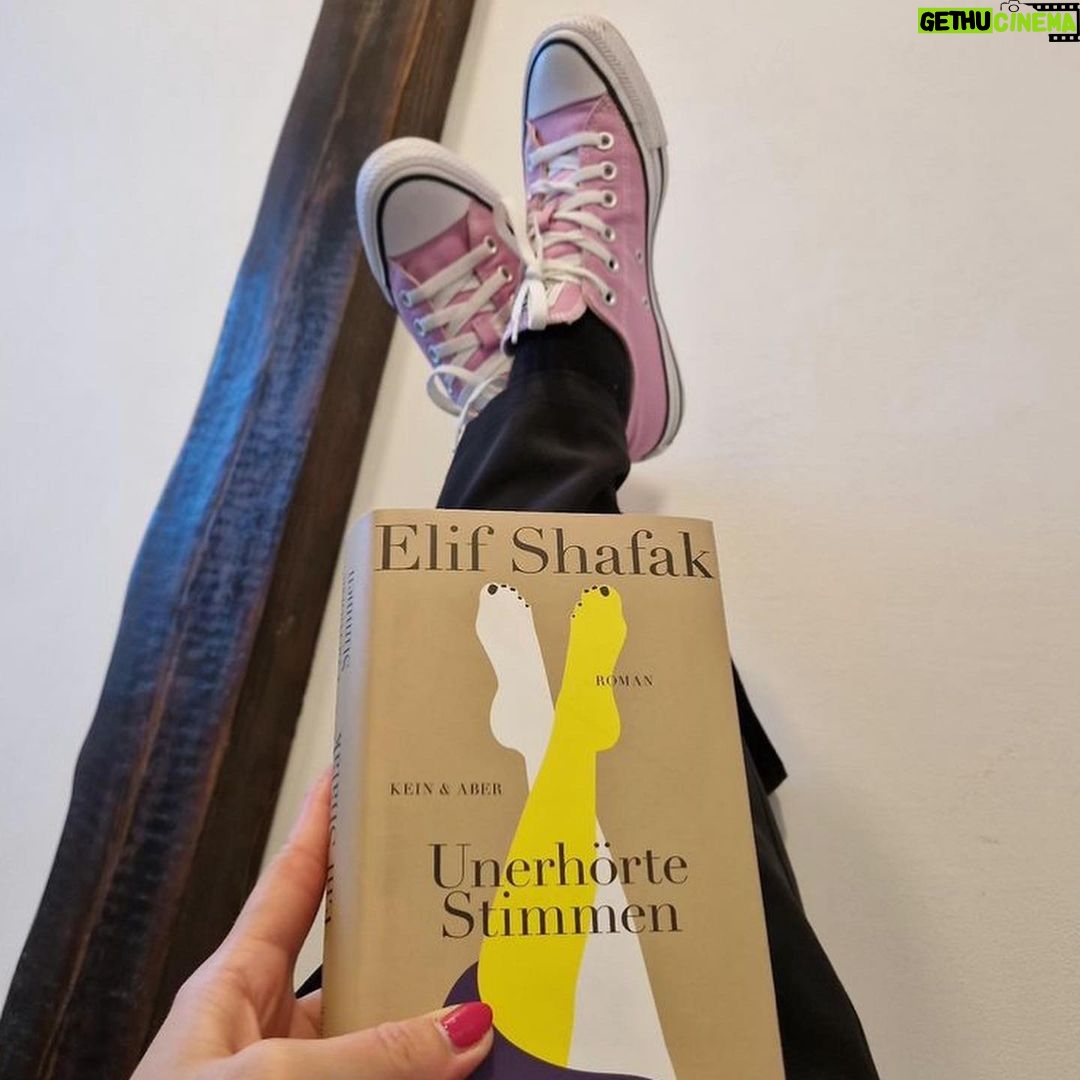 Elif Şafak Instagram - Strawberries, books and Turkish coffee… thank you for these beautiful posts, thank you for your words. The last photo is from the Grand Bazaar!! #bookwormsunite #bookwormsforlife #bookishphotography #10minutes38secondsinthisstrangeworld #bookssansborders #literaryfiction #readinglife #theislandofmissingtrees #thebastardofistanbul #elifshafak #thefortyrulesoflove #fictionbooks @micisbooks christinejoyreads📚📚📚 sizlerden gelen fotoğraflar, paylaşımlar, çok teşekkür ederim her birine. Sahillerden Kapalı Çarşı’ya kitaplar…. #okuryorum #okurmusun #neokuyorum #kitapsevdası