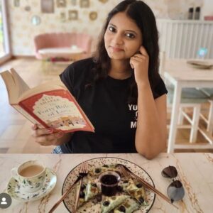 Elif Şafak Instagram - Thank you so much for these beautiful posts, I am grateful for your words and these lovely photos #booksaremagical #booksarefriends #theislandofmissingtrees #thebastardofistanbul #thearchitectsapprentice #thefortyrulesoflove #elifshafak #bookishphotography #literarylife #literaturas #worldliterature 📚📚📚 okurlardan bana ulaşan fotoğraflar her biri çok kıymetli teşekkür ederim #neokudum #neokuyorum #kitapsevdalısı #babavepiç #kitaptavsiyeleri #kitapönerileri #okuoku #kayıpağaçlaradası #ustamveben #birkitapbirfotograf