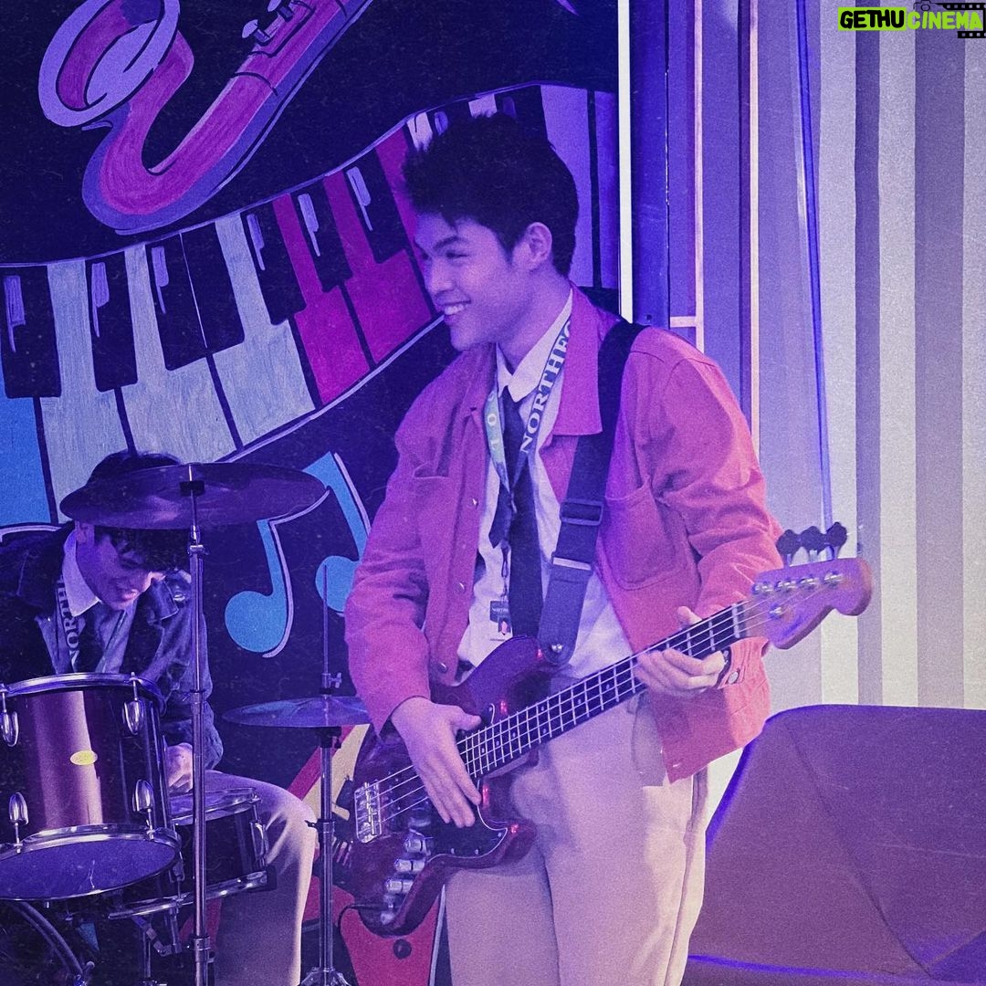 Elijah Canlas Instagram - it’s senior high night tonight! making this show has been such a wild experience personally but i’m grateful to be part of something that bravely tackles sensitive and urgent themes. let’s stop the stigma. let’s all be kind and care for each other. sabay-sabay tayong lahat manood gabi-gabi 9:30pm sa Kapamilya Channel, Kapamilya Online Live, A2Z, TV5, at iWantTFC! 🌪️