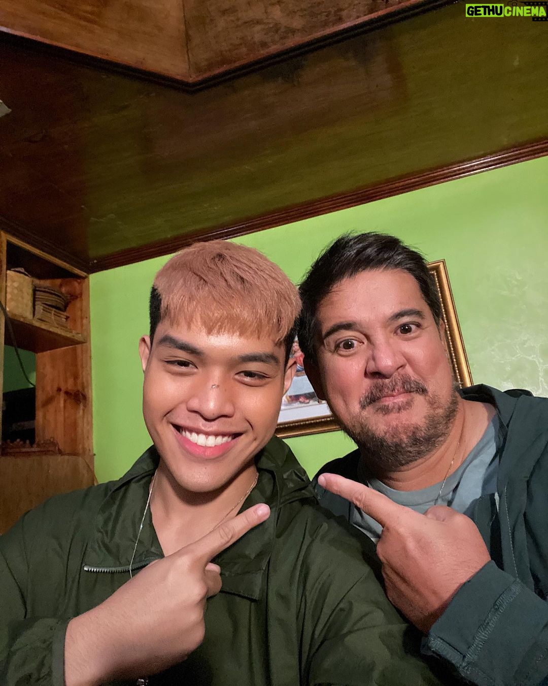 Elijah Canlas Instagram - some #SuntokSaBuwan bts before our pilot episode airs tomorrow! 7:15 sa TV5 po yan bukas na!
